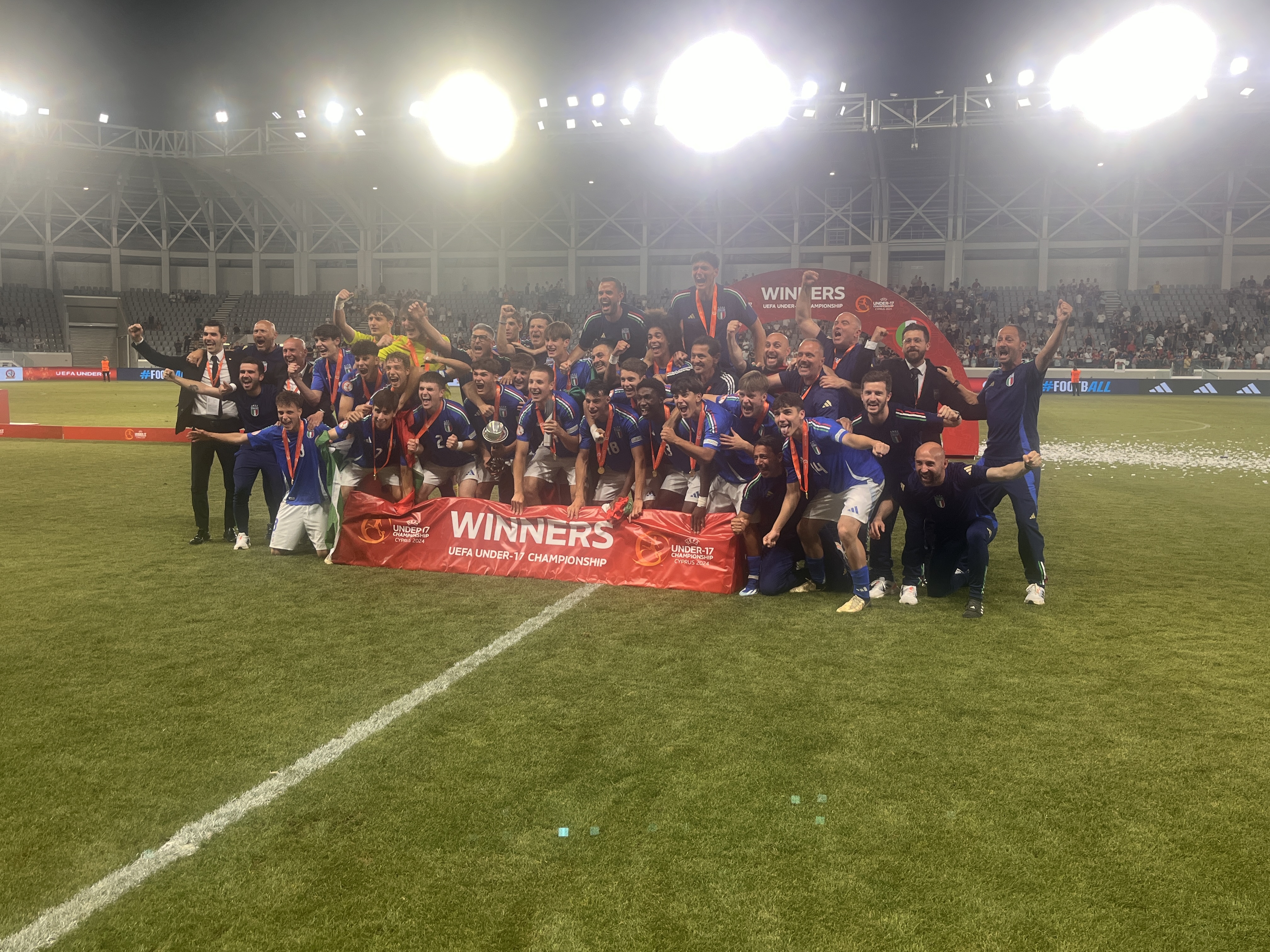 image Italy crowned u17 Euros champions