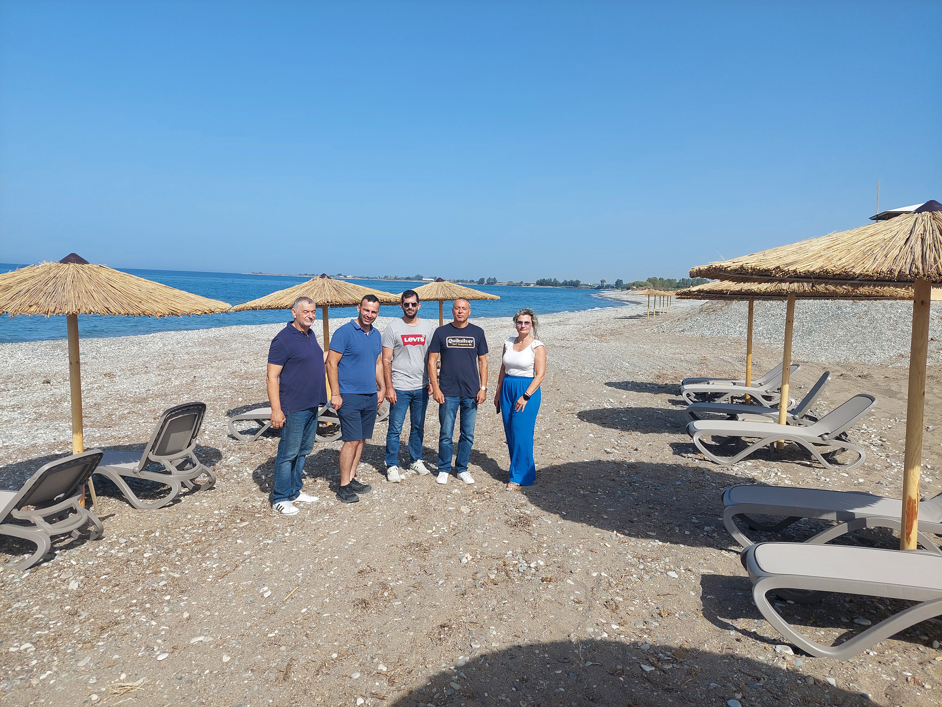 image New public beach in Mandria