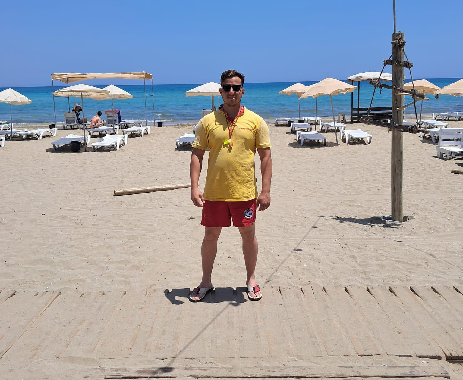 image North parties condemn ‘unacceptable’, ‘racist’ lifeguard 