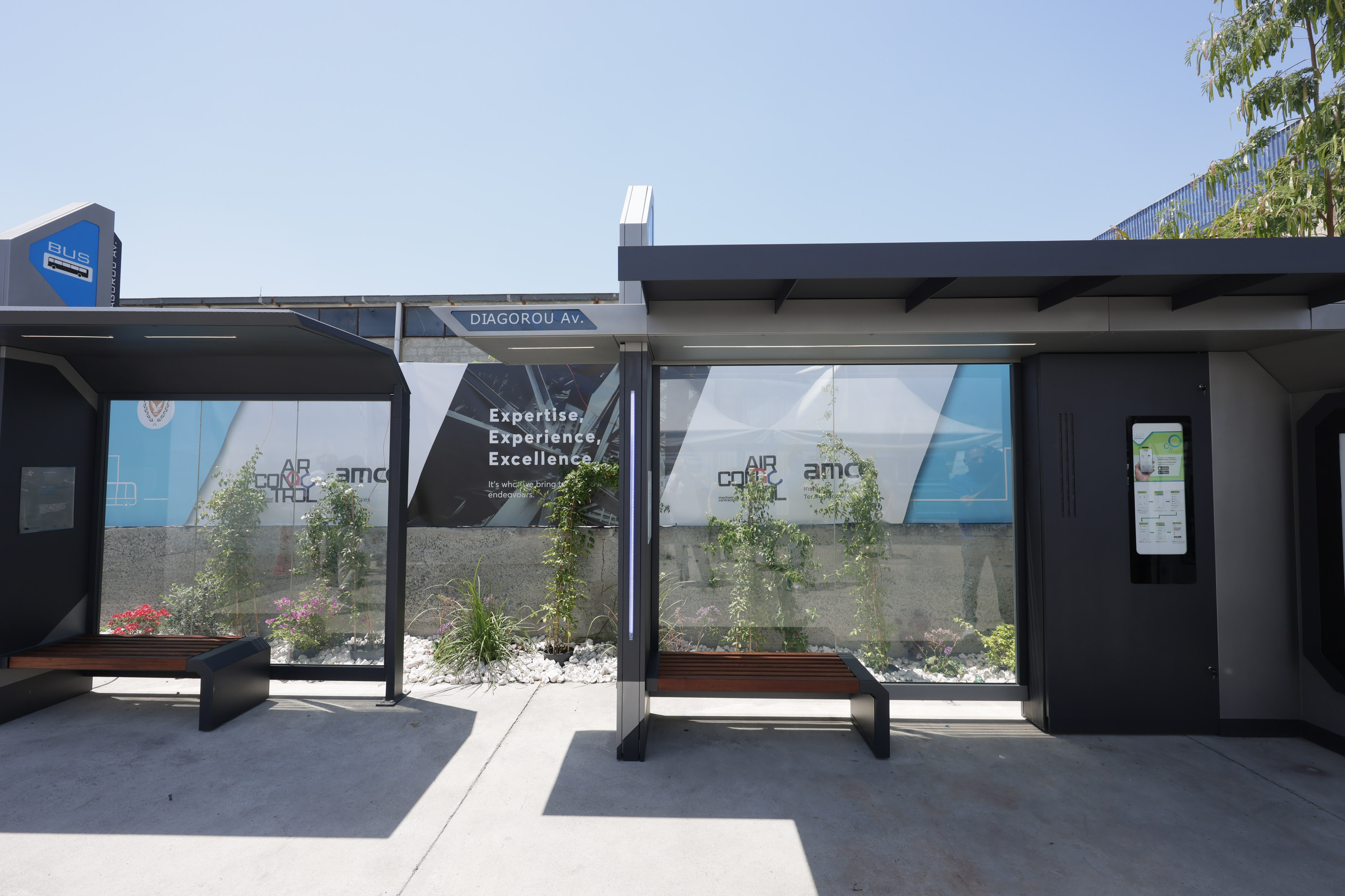 image Paralimni and Dherynia to replace 186 bus stops