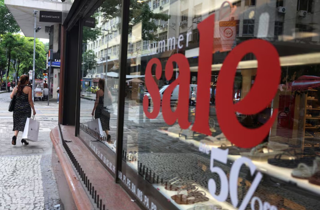 image Brazil economy rebounds to start year, but flood impacts unclear