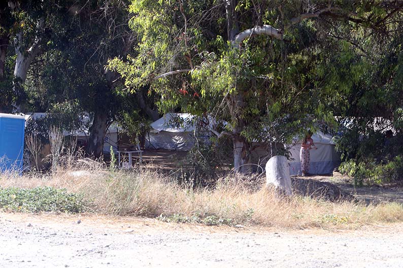 image Buffer zone migrants to be relocated