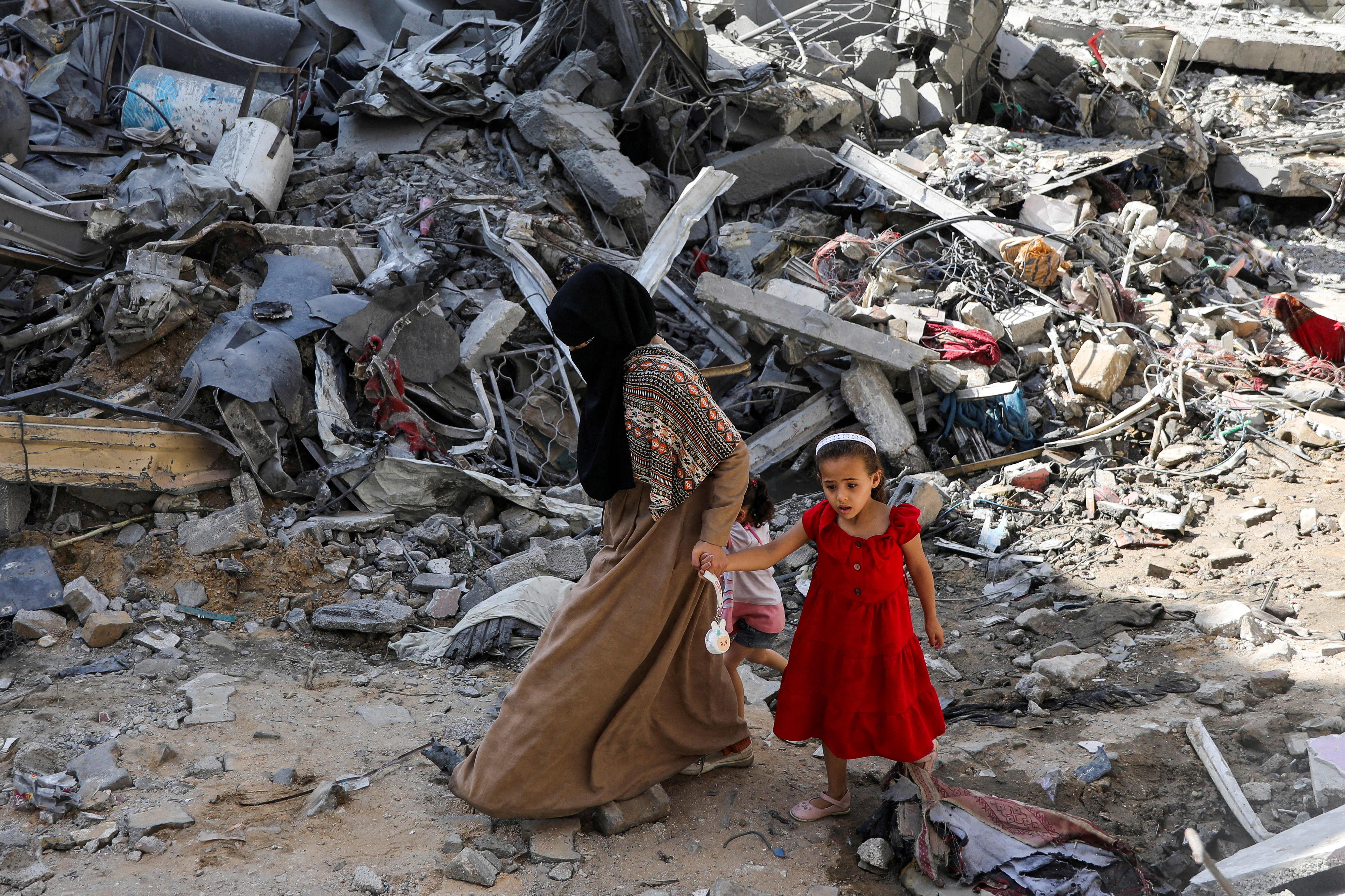 image President joins Dead Sea summit on Gaza