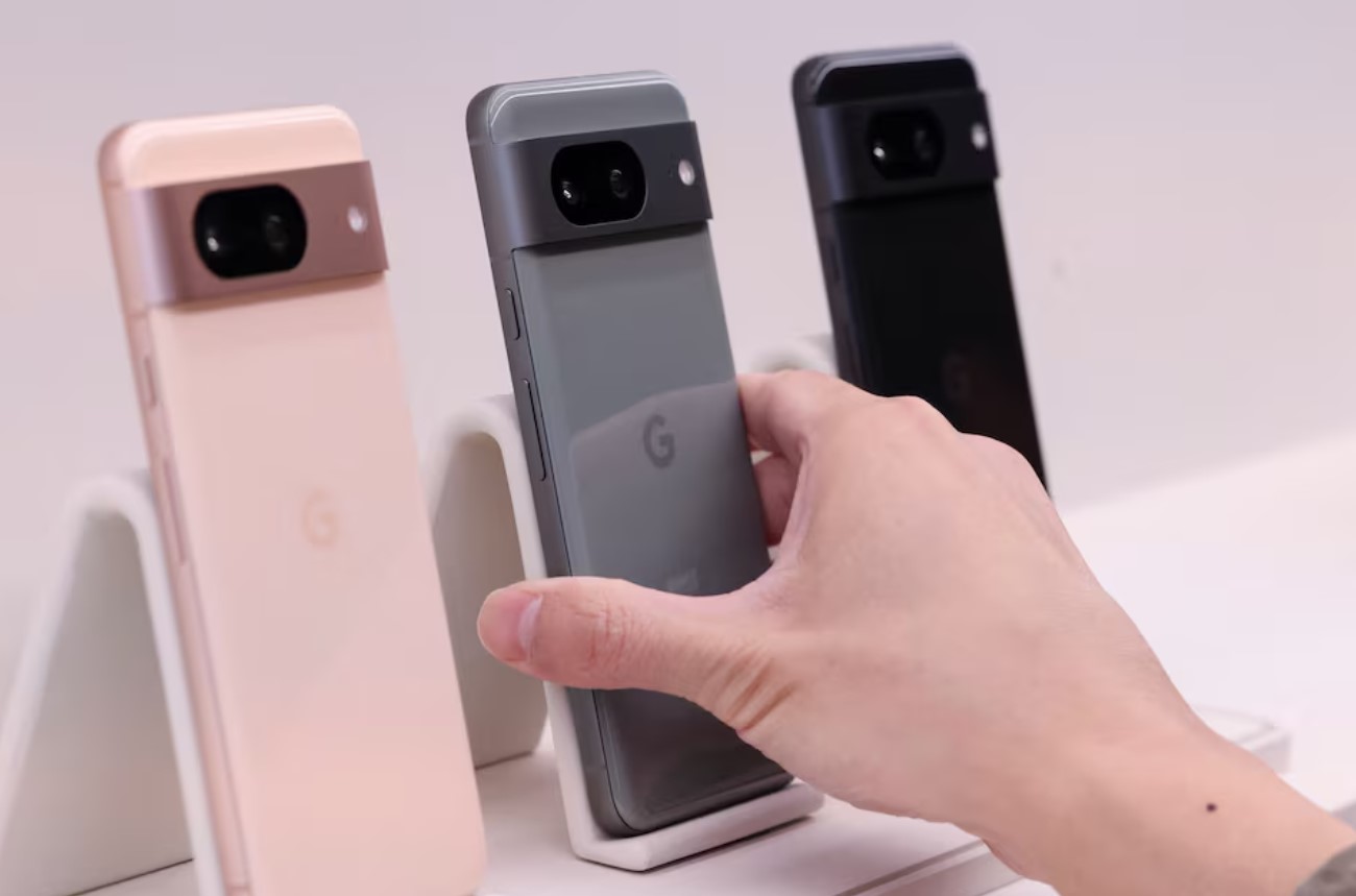 image Middle East smartphone sales surge by 20 per cent in second quarter