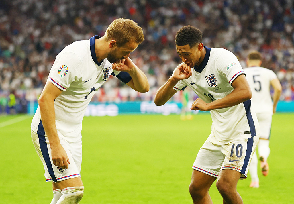 image England&#8217;s Bellingham investigated after crotch gesture