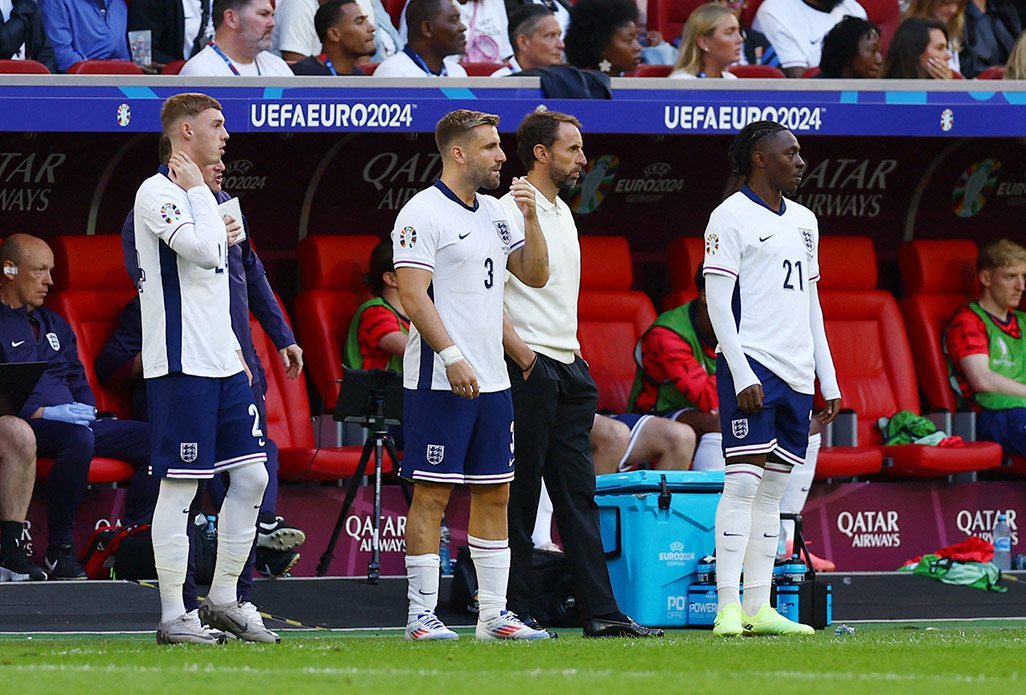 image England players love Southgate, Shaw says