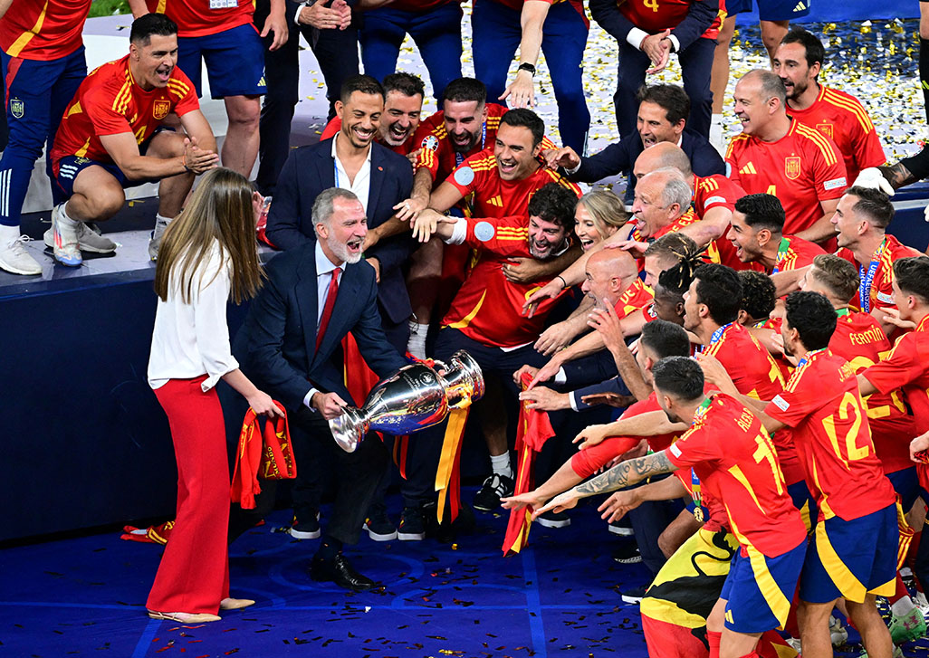 image Euphoria for Spain after Euro glory