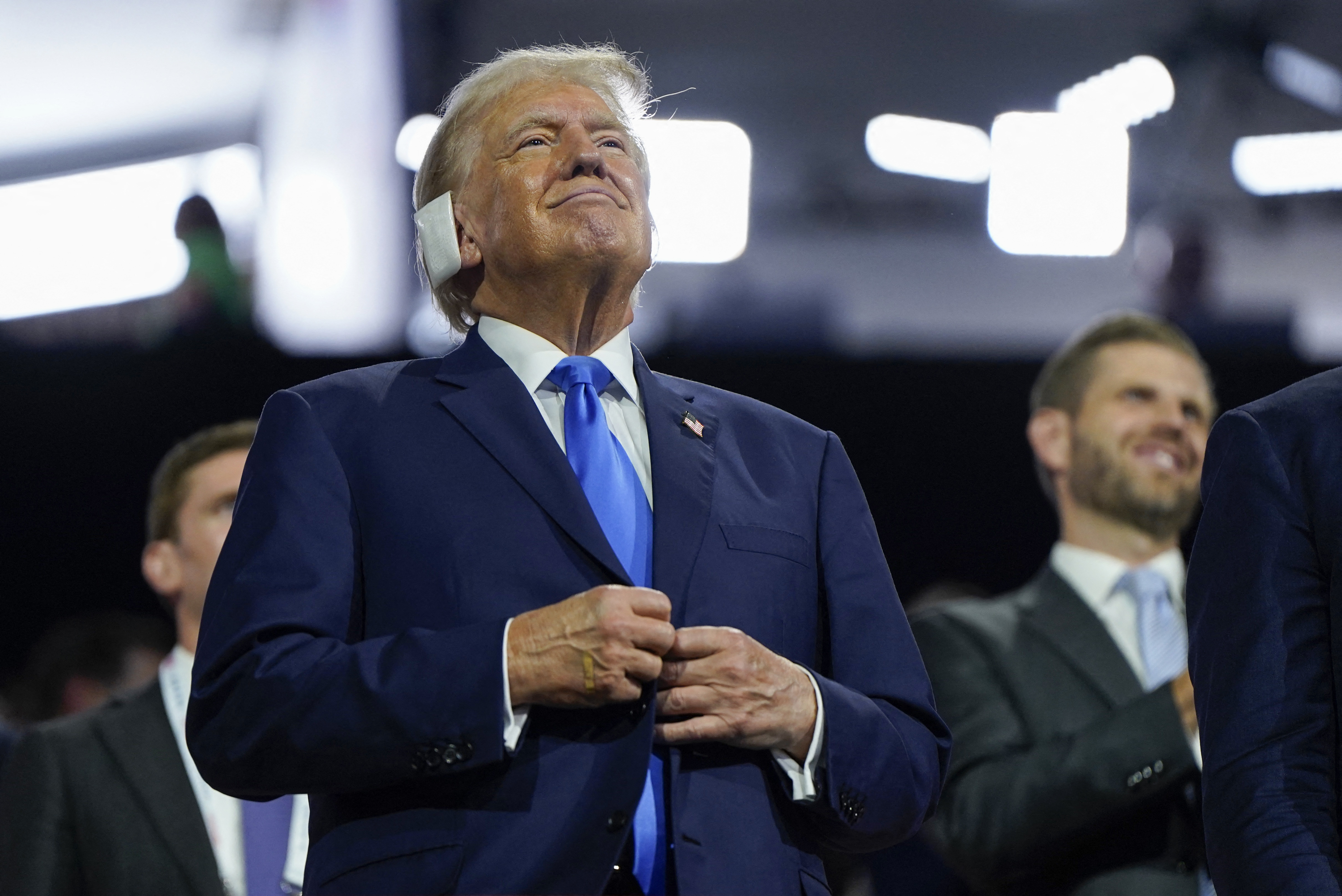 image Former Trump rivals endorse him in show of unity at Republican convention