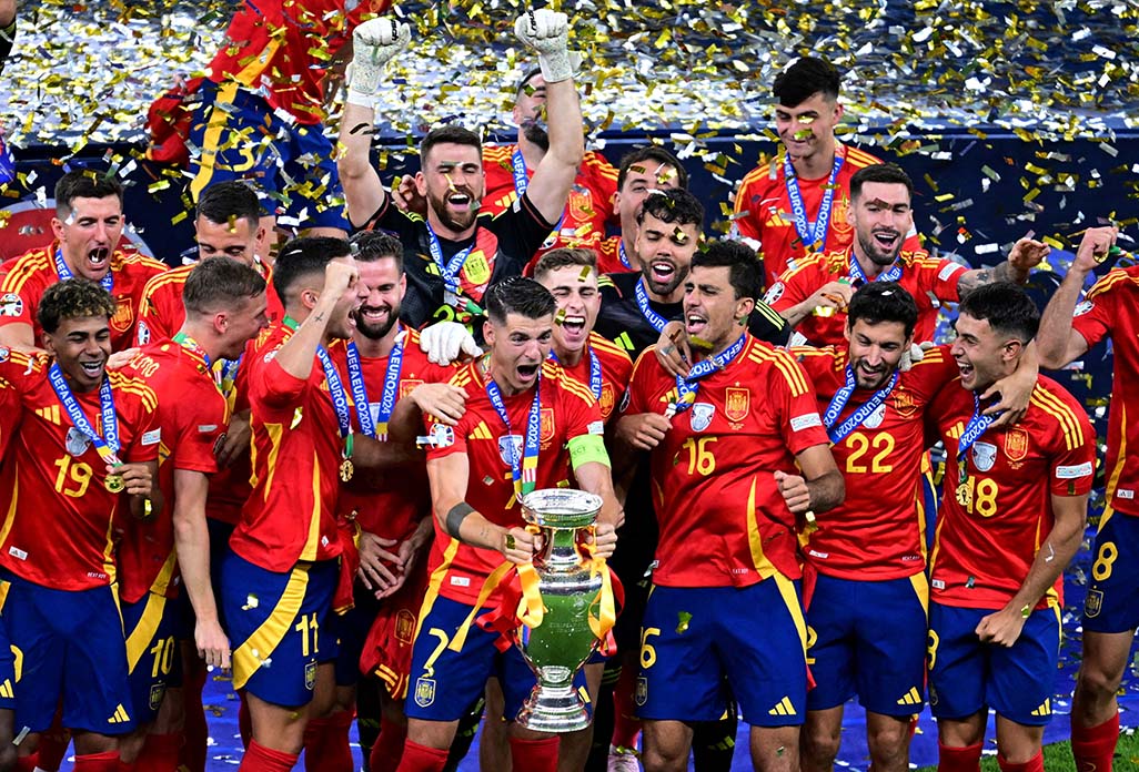 image Spain climb to third in FIFA rankings, Argentina stay top