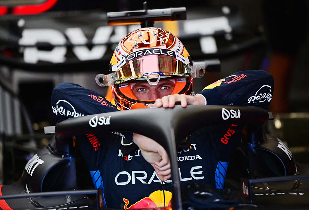 image Verstappen on two triple runs but one must end