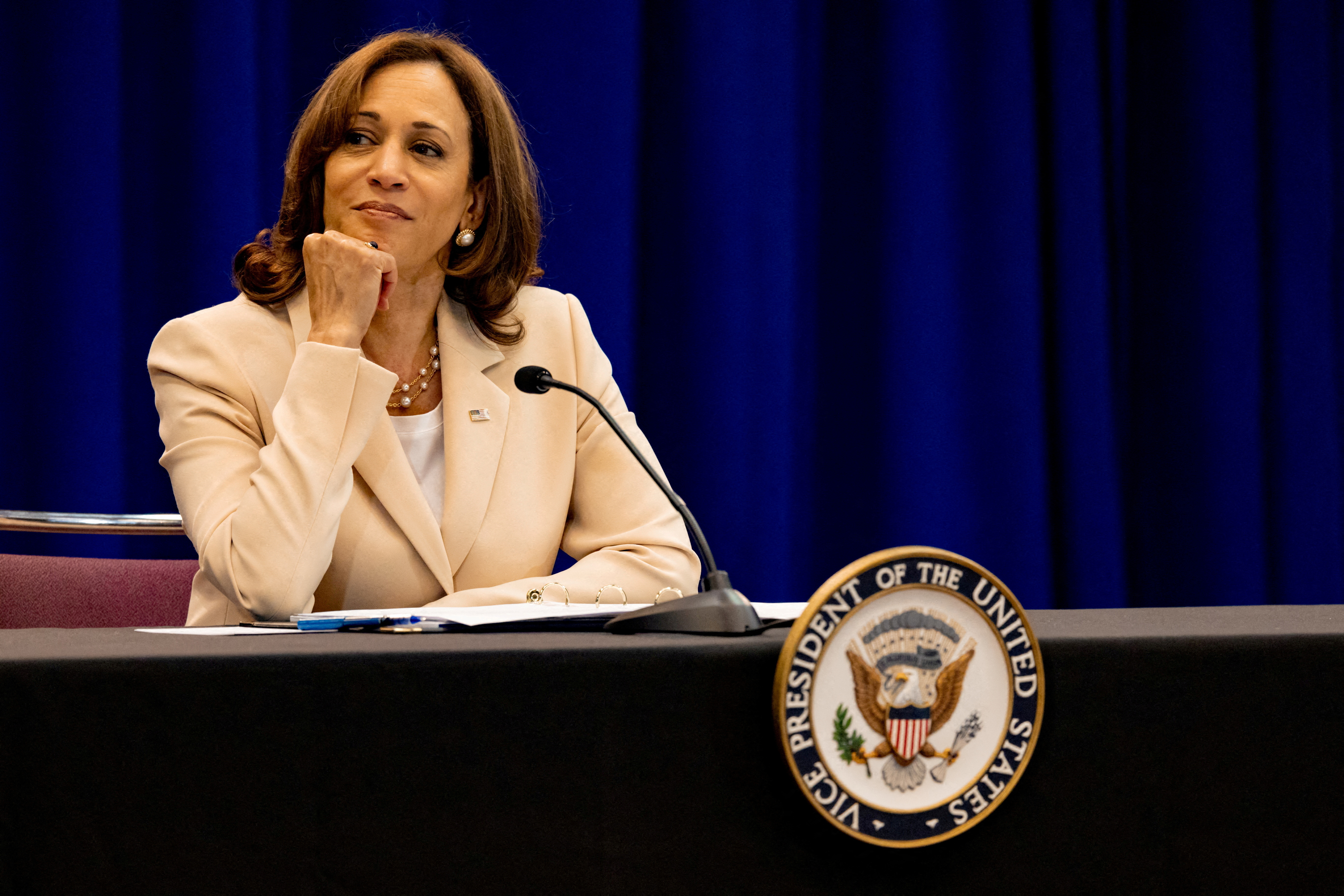 image Trump campaign switches gears to confront a Harris challenge