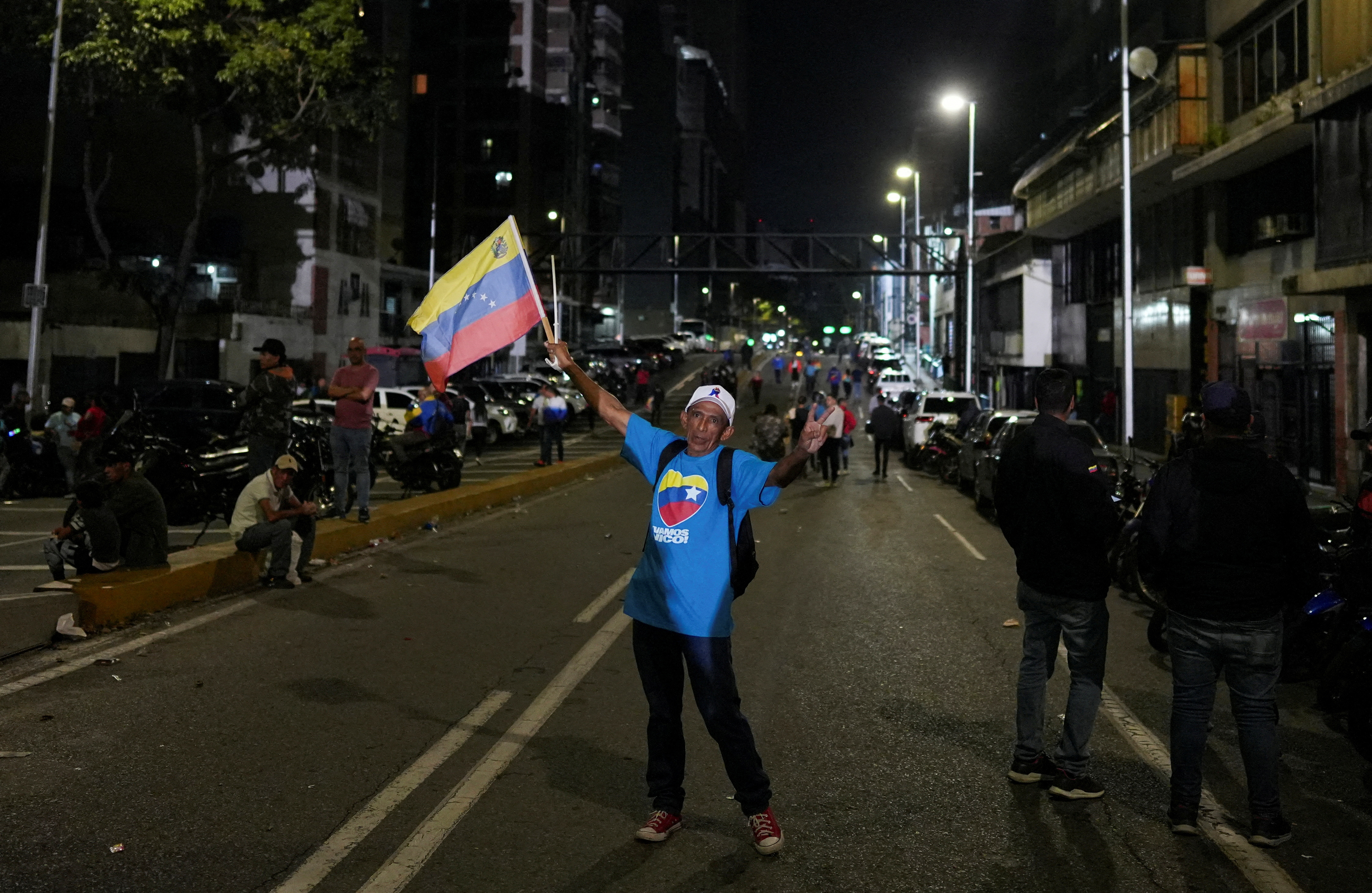 image Venezuela&#8217;s Maduro, opposition each claim presidential victory