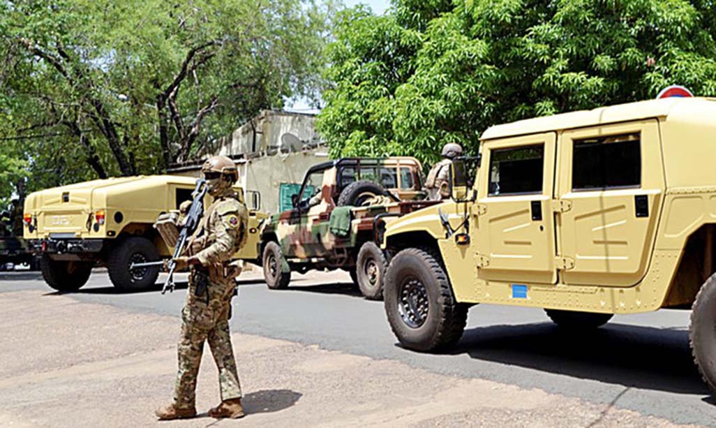 image Mali army launches investigation into video of soldier &#8216;cannibalism&#8217;