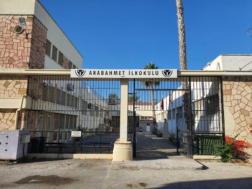 image Plans to ban non-Turkish speakers from north schools ‘unconstitutional’