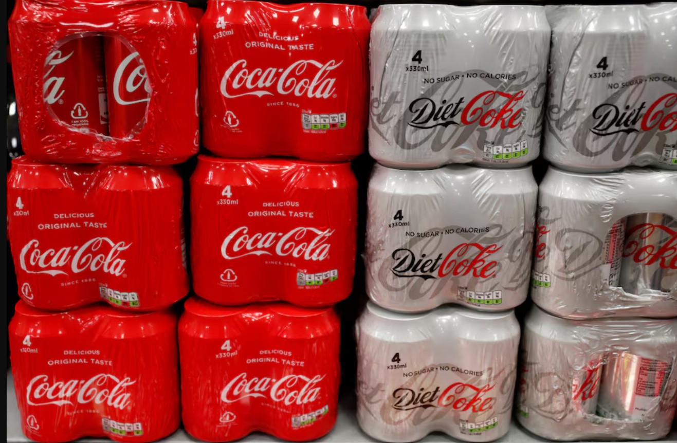 image Coca-Cola lifts annual forecasts as price hikes fail to dampen soda demand