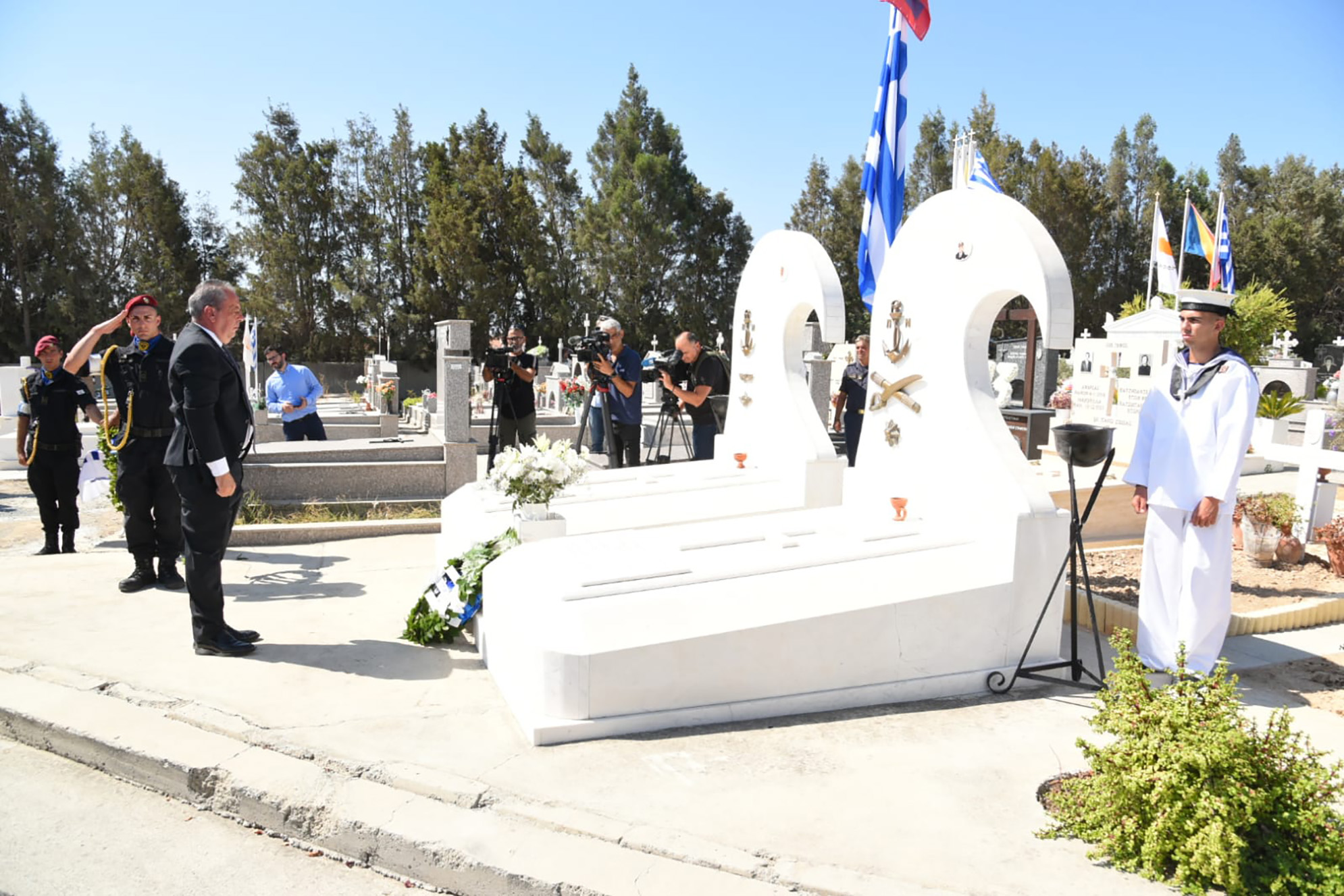 image Memorial service held for victims of Mari blast 13 years ago
