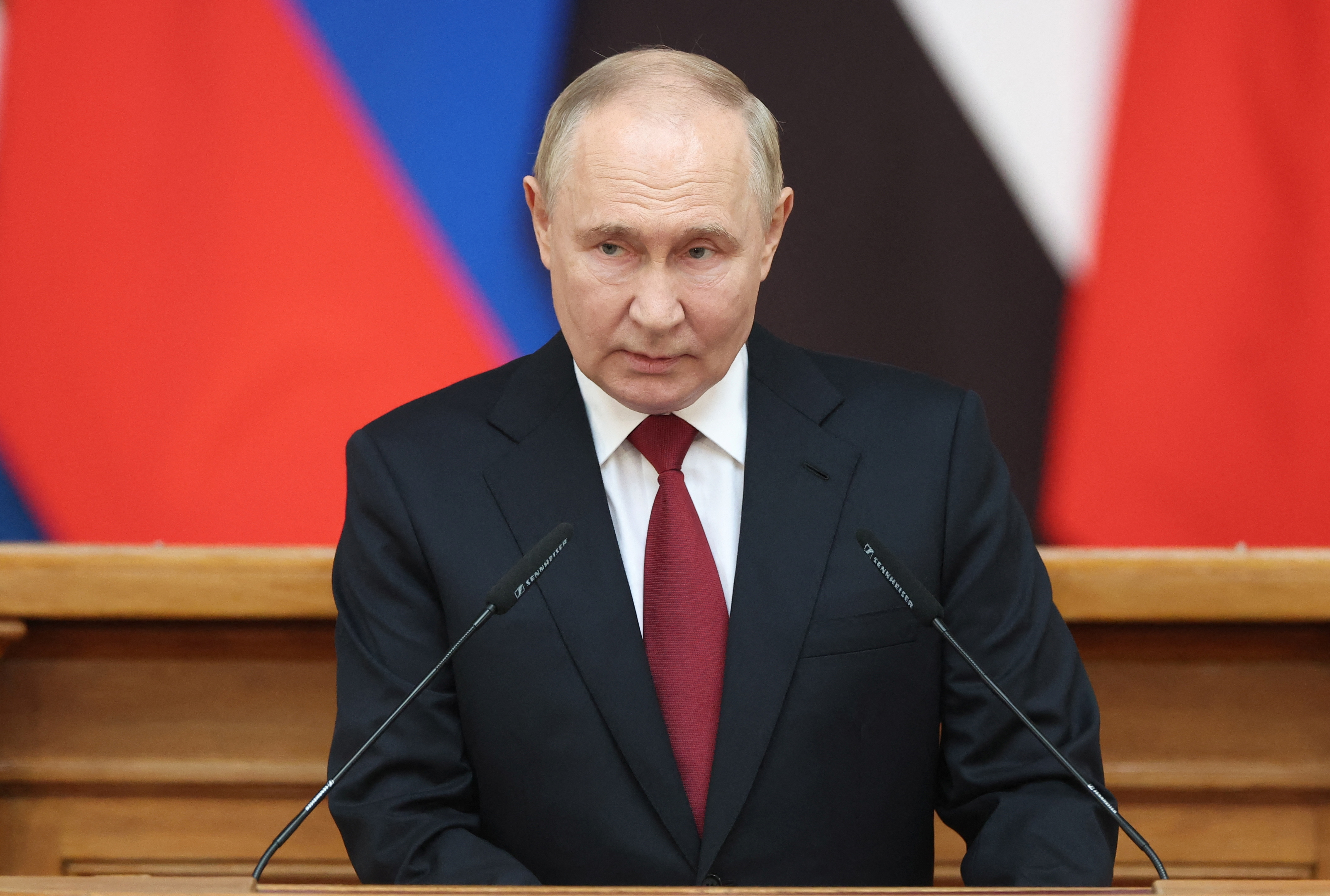image Russia fires missiles to simulate &#8216;massive&#8217; response to a nuclear attack