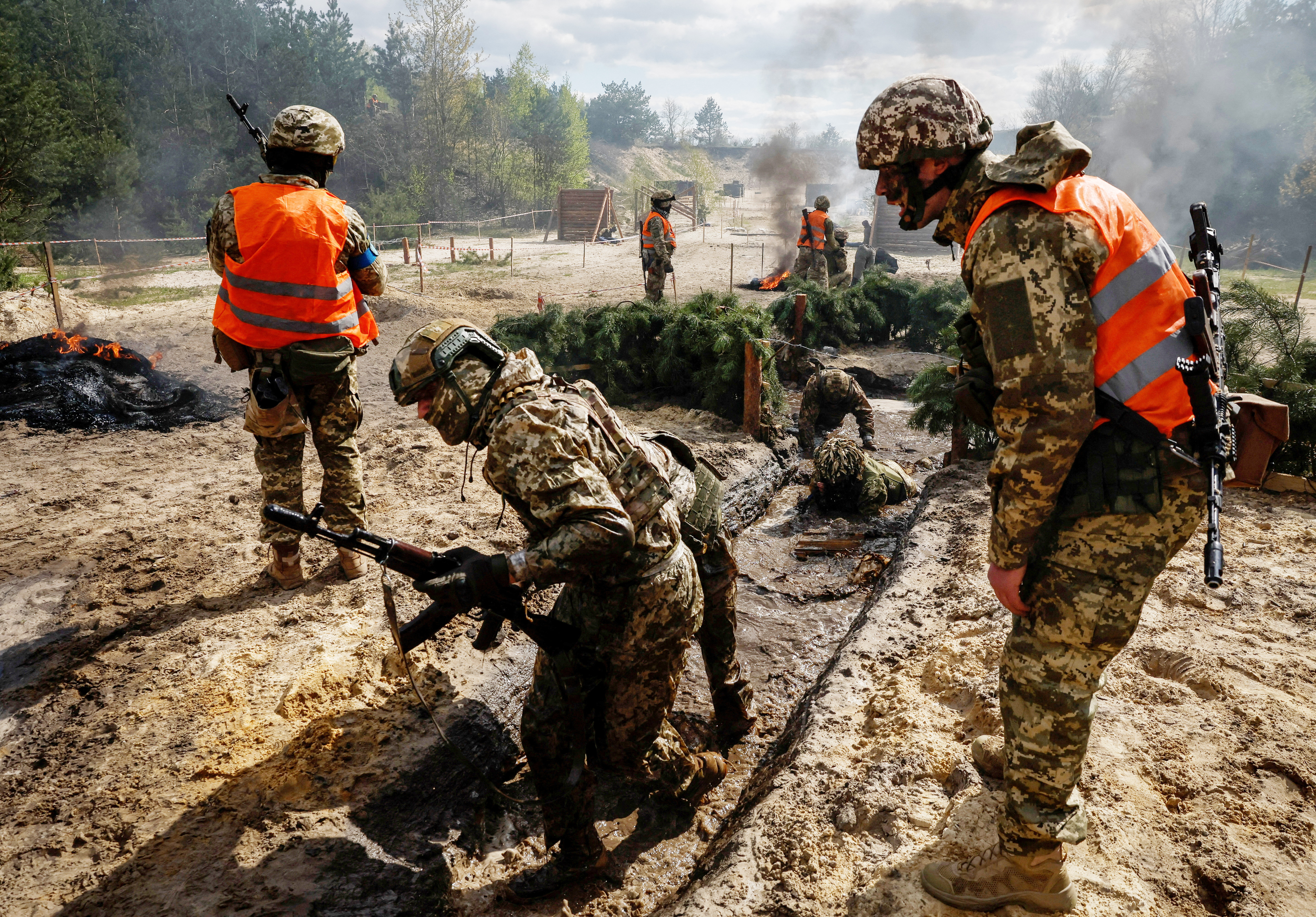 image Ukraine dismisses reports on bolstering troops near Belarus