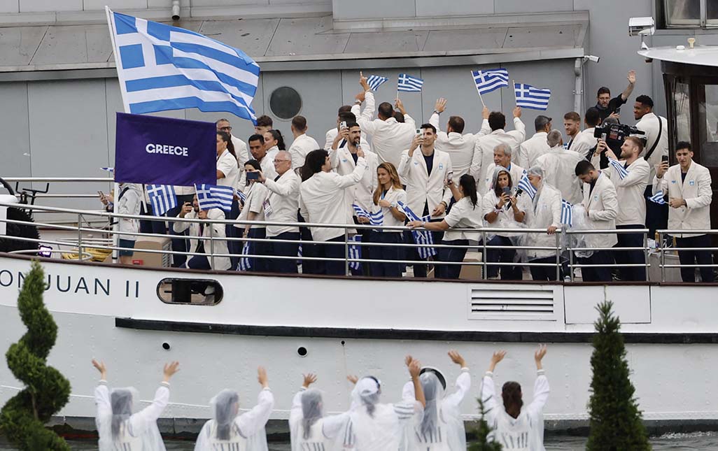 image Greek athlete tests positive for doping, leaves village