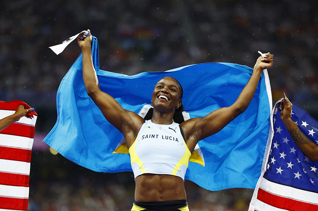 image Saint Lucia&#8217;s Alfred wins superb 100 metres gold