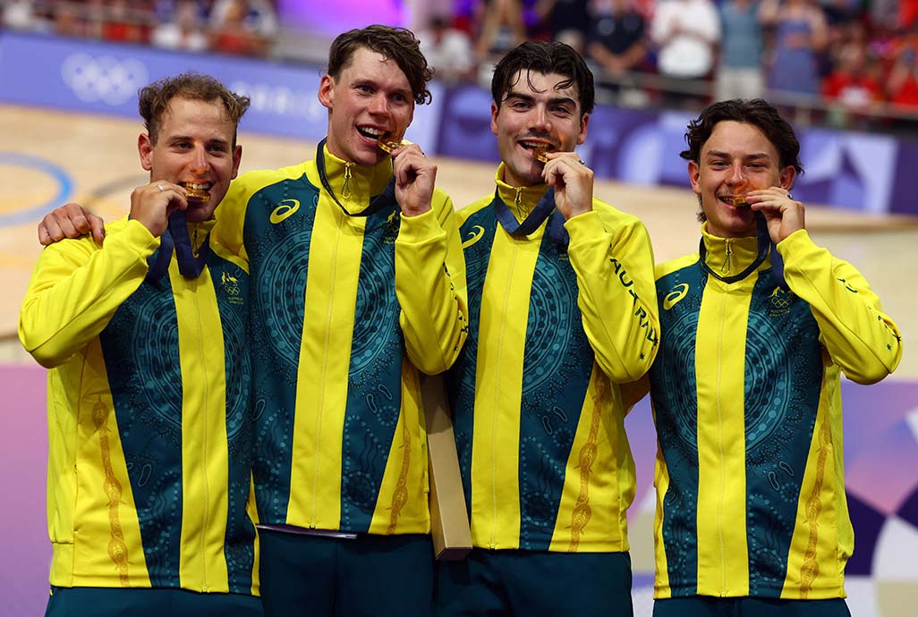 image Australians jubilant as sports-mad country bags record gold