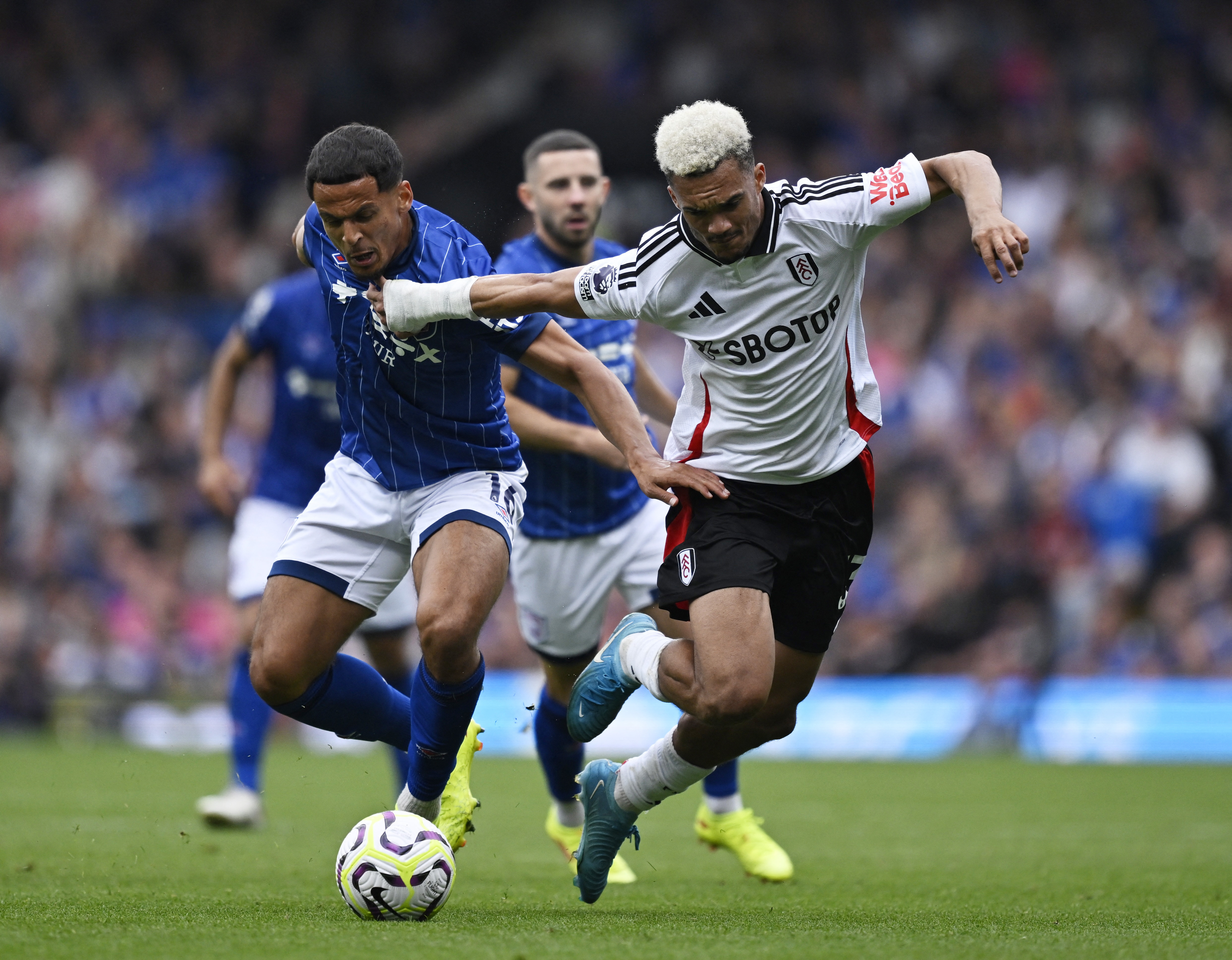 image Ipswich secure first point of season in draw with Fulham