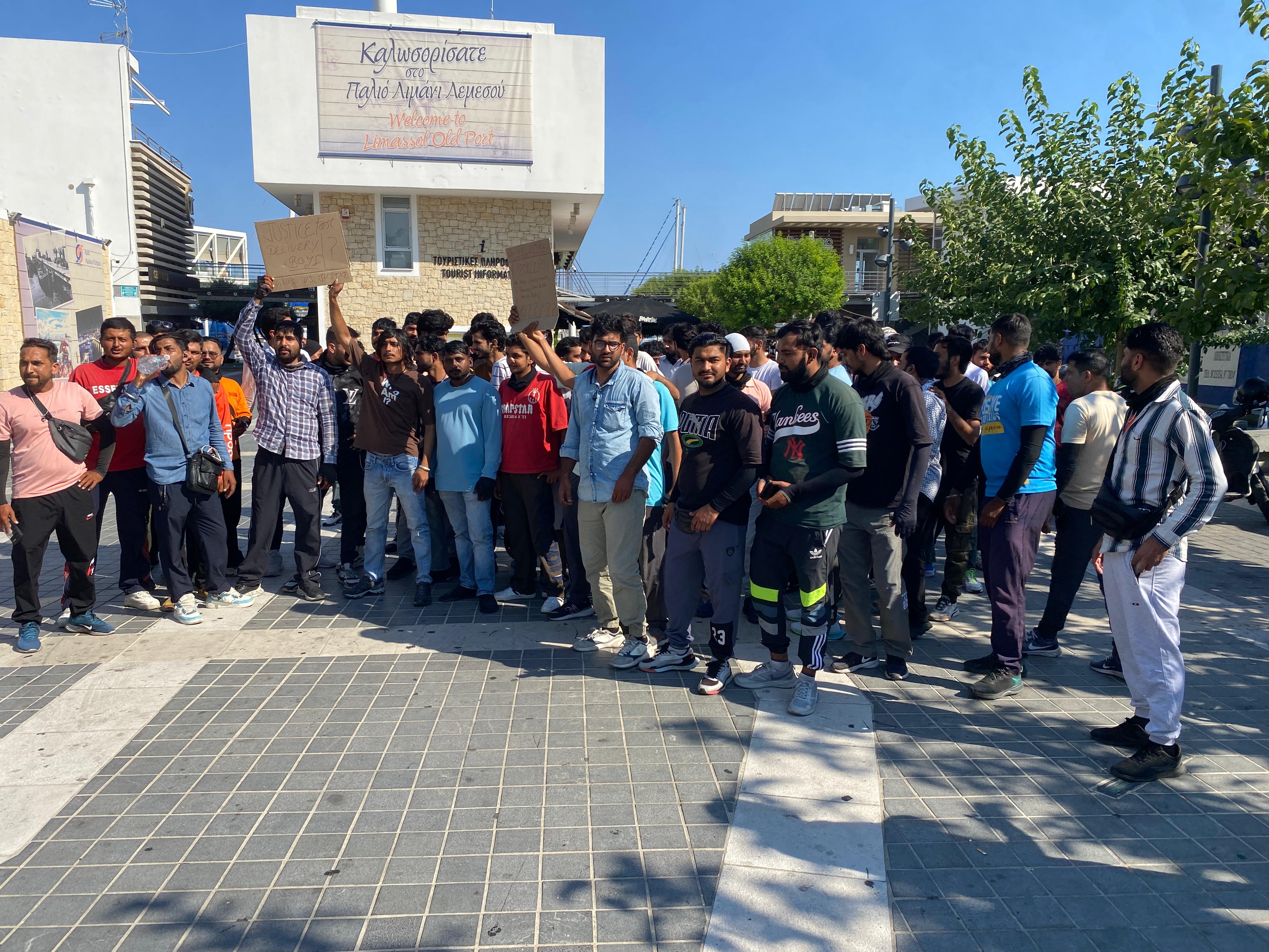 cover Protest over attacks on delivery drivers (video)