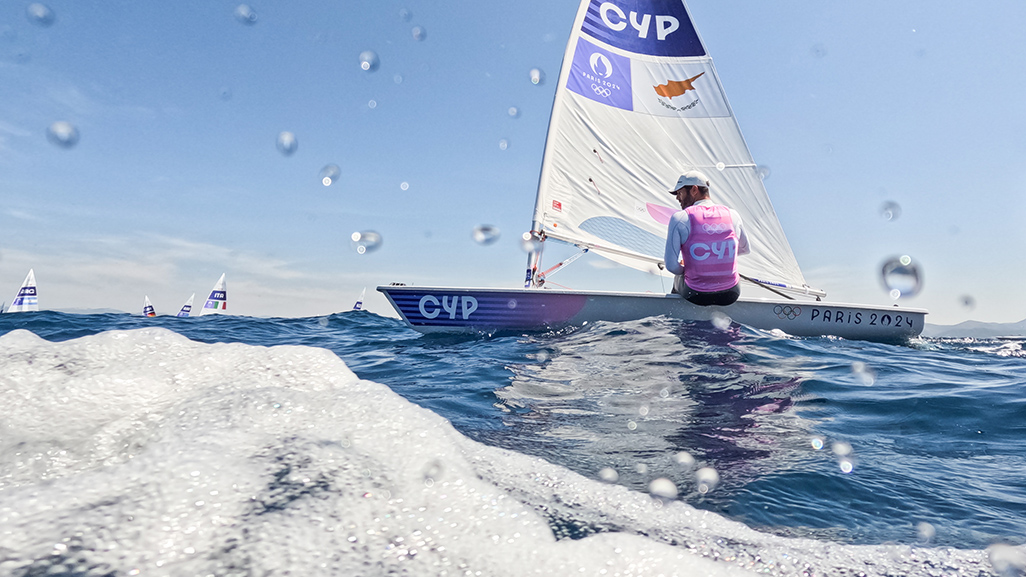 image Kontides up to second, kiteboarding makes debut