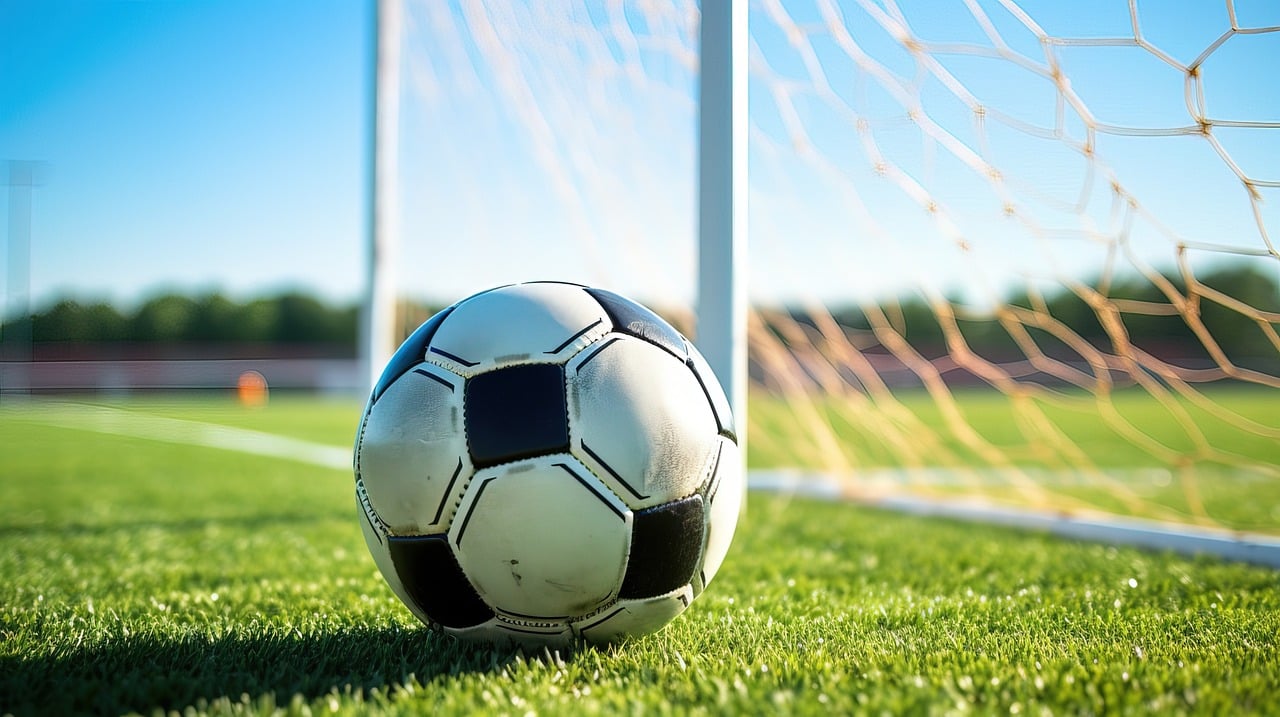 image Football clubs struggle to meet social insurance debt deadline