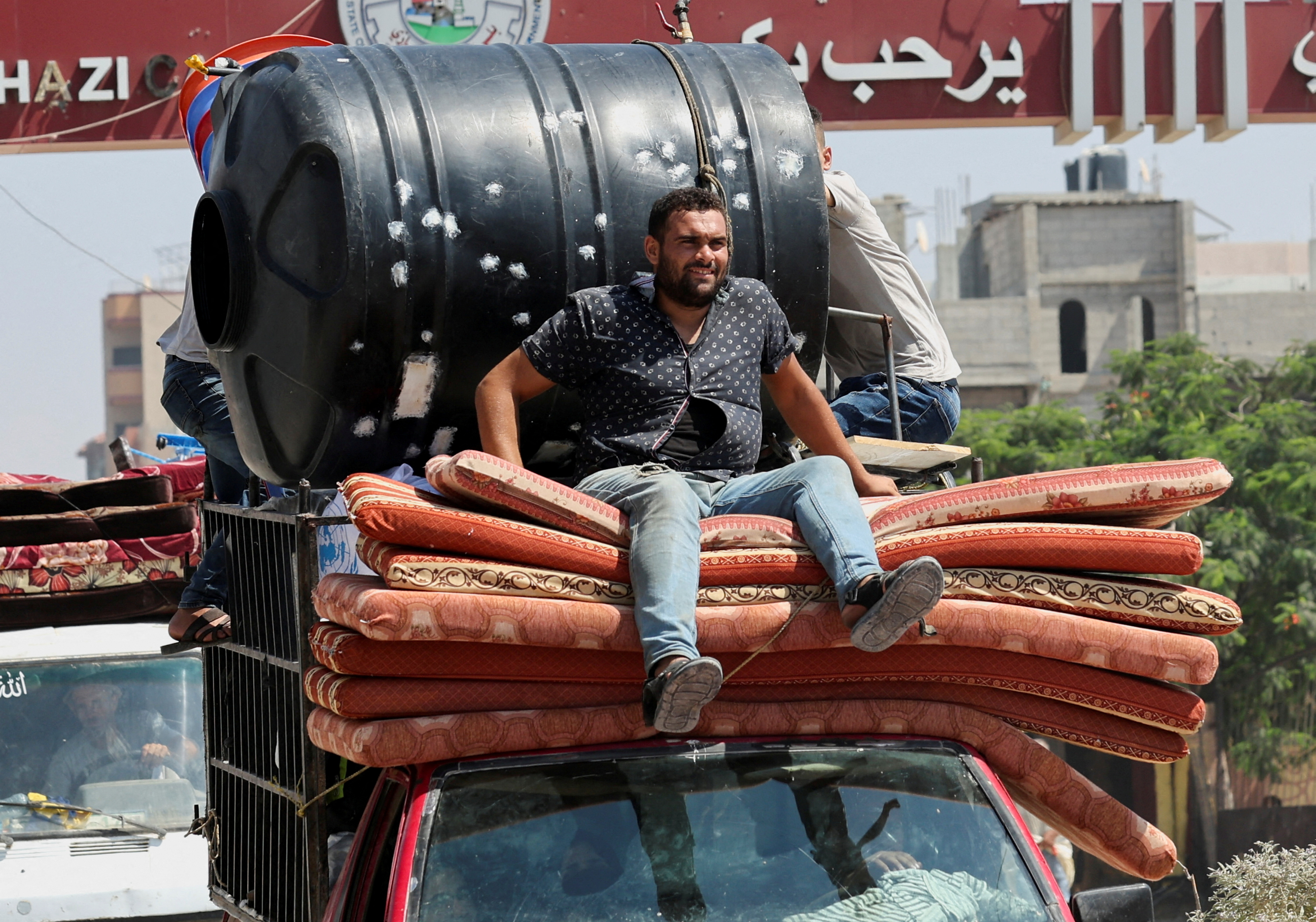 image Blinken to push for Gaza ceasefire; Israel launches fresh strikes