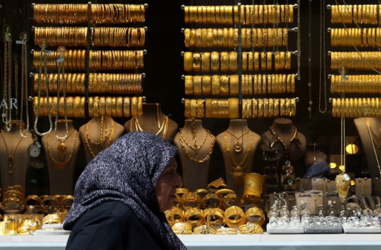 image Turkish gold demand lifts Italian jewellery exports as leather goods suffer