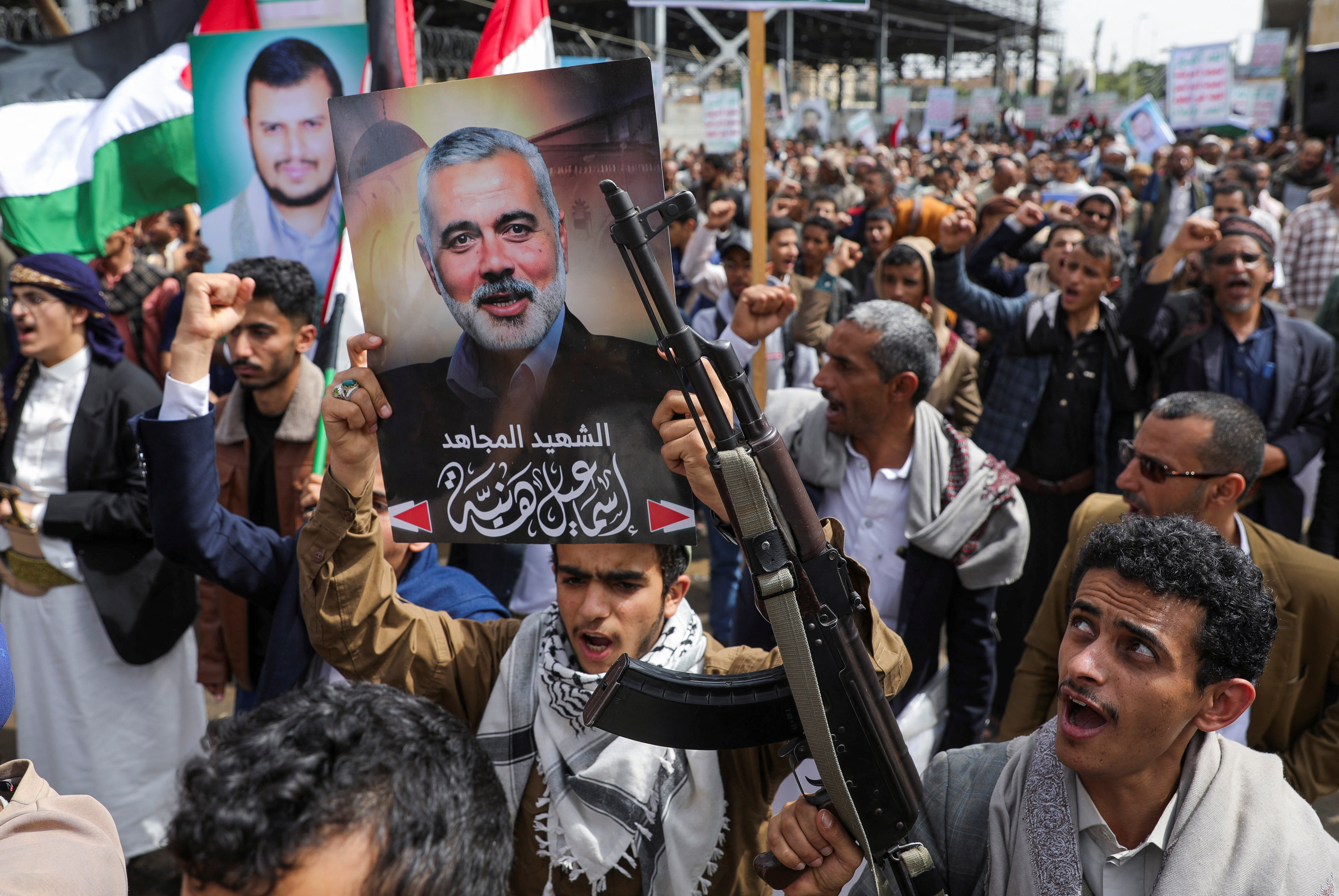 image Yemen&#8217;s Houthis claim first attack on shipping lanes in two weeks