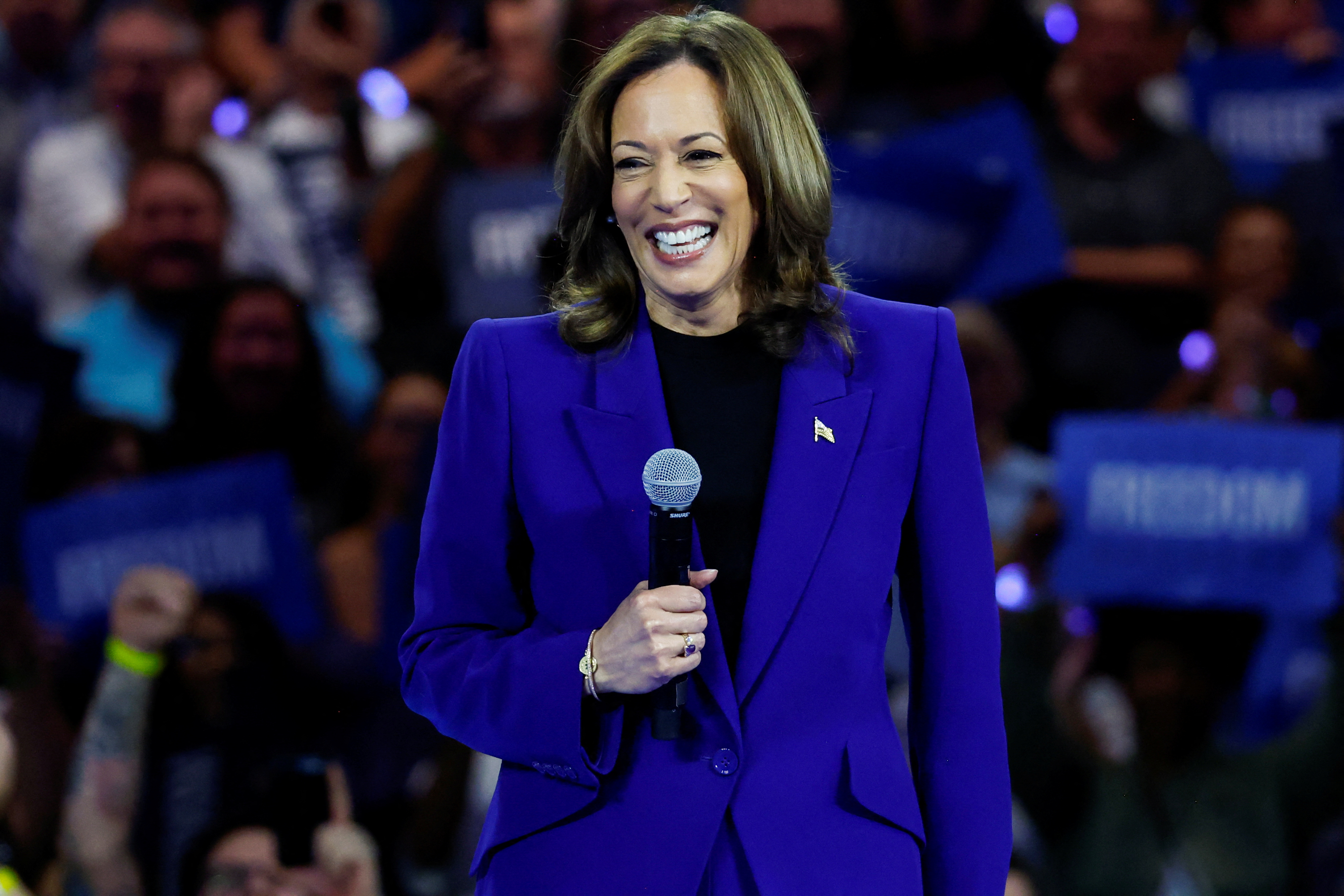 image Harris&#8217; main fundraising group raised four times as much as Trump in July