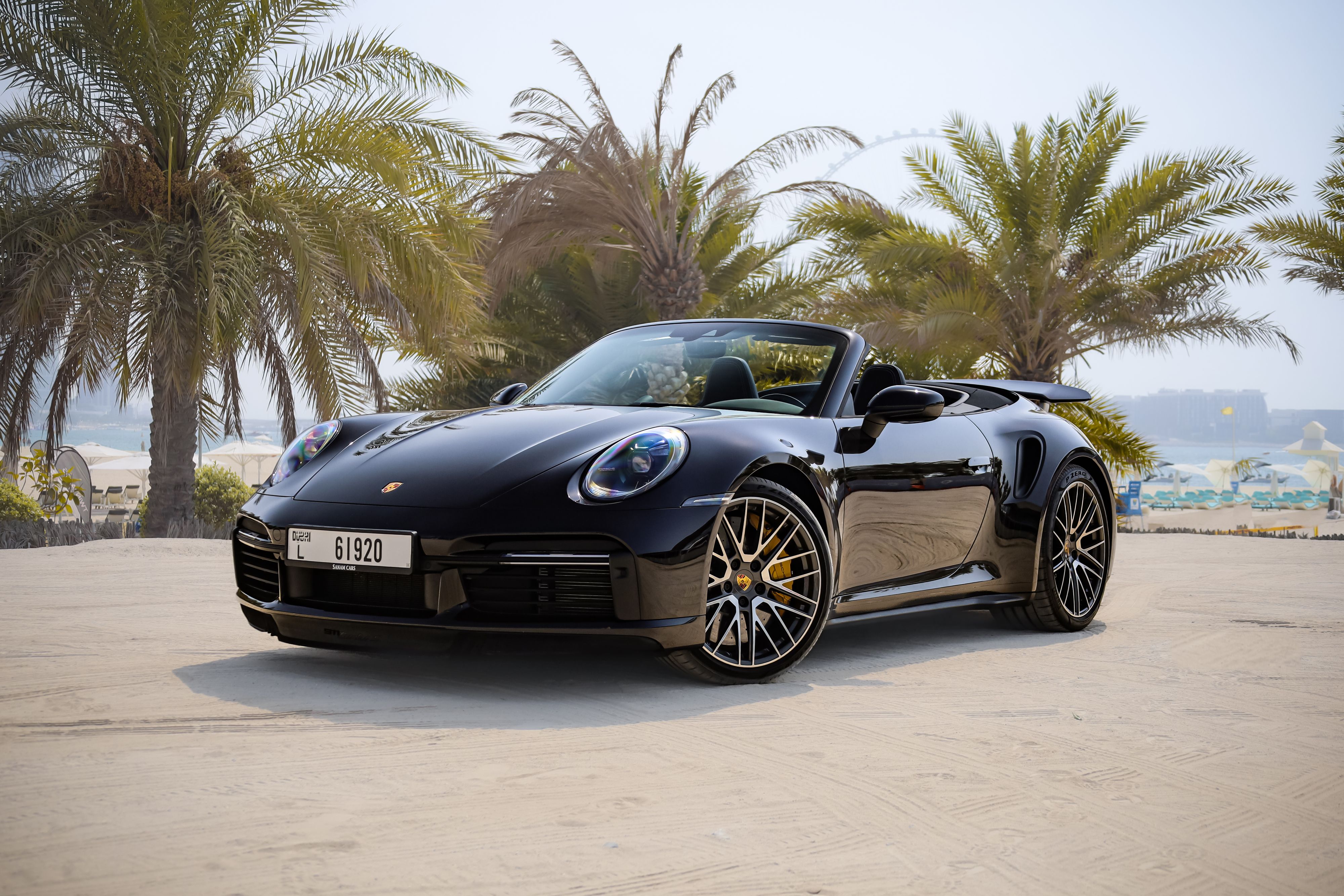 image Dubai in style: Renting Porsche to explore the city