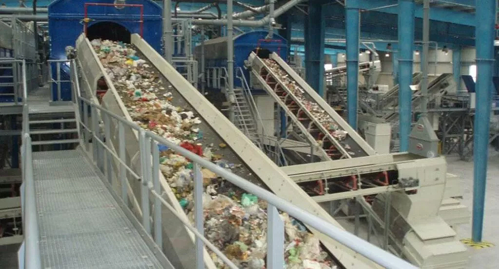 image War of words as recycling deadline looms
