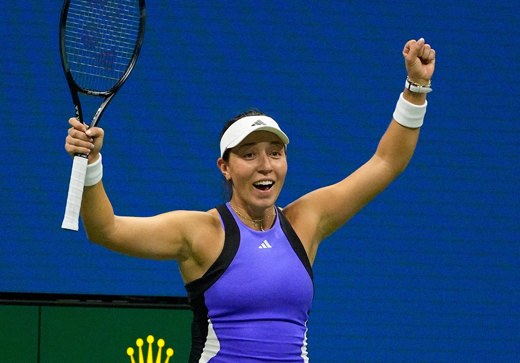 image Pegula fights back to set up final against Sabalenka