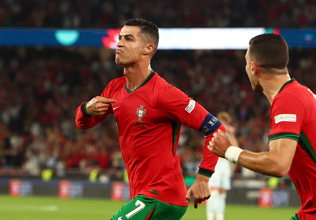 image Ronaldo strikes late to give Portugal win over Scotland