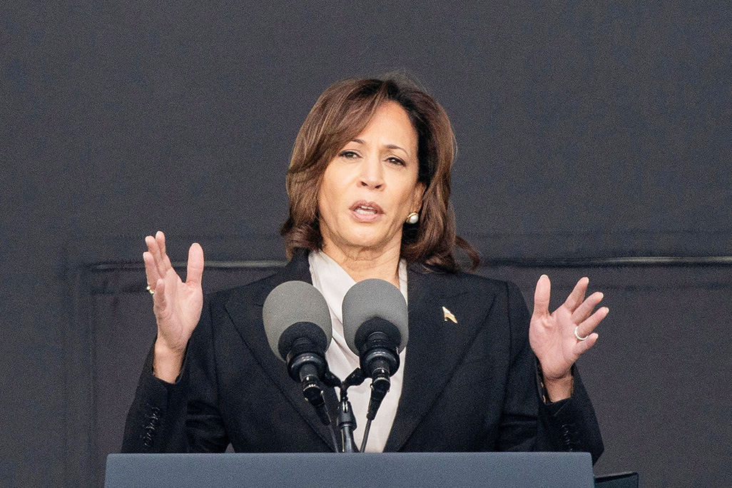 image Former top US military officials back Harris, call Trump &#8216;a danger&#8217;