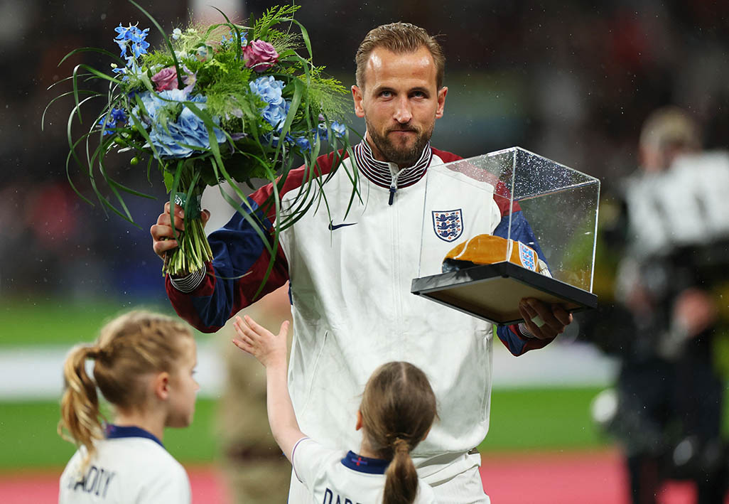 image Kane fires double against Finland to mark 100th England cap