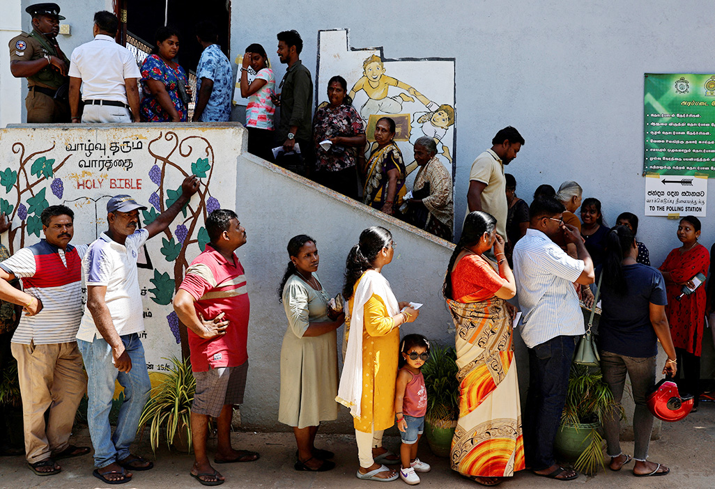 image Sri Lanka votes in election to decide economic future