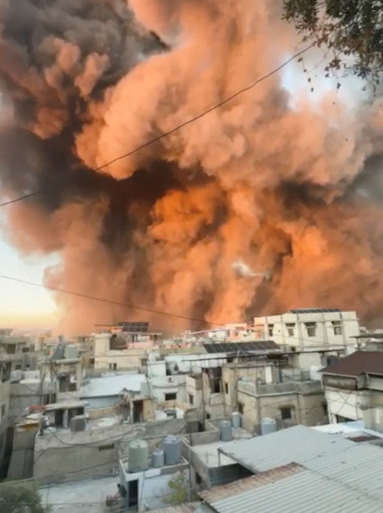image Israel hits Beirut suburb after US delivers truce proposal