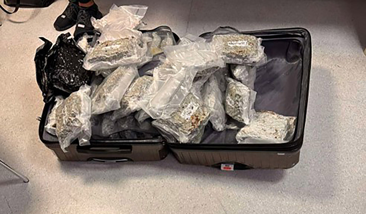 image Teen caught at Larnaca airport with 25kg of cannabis