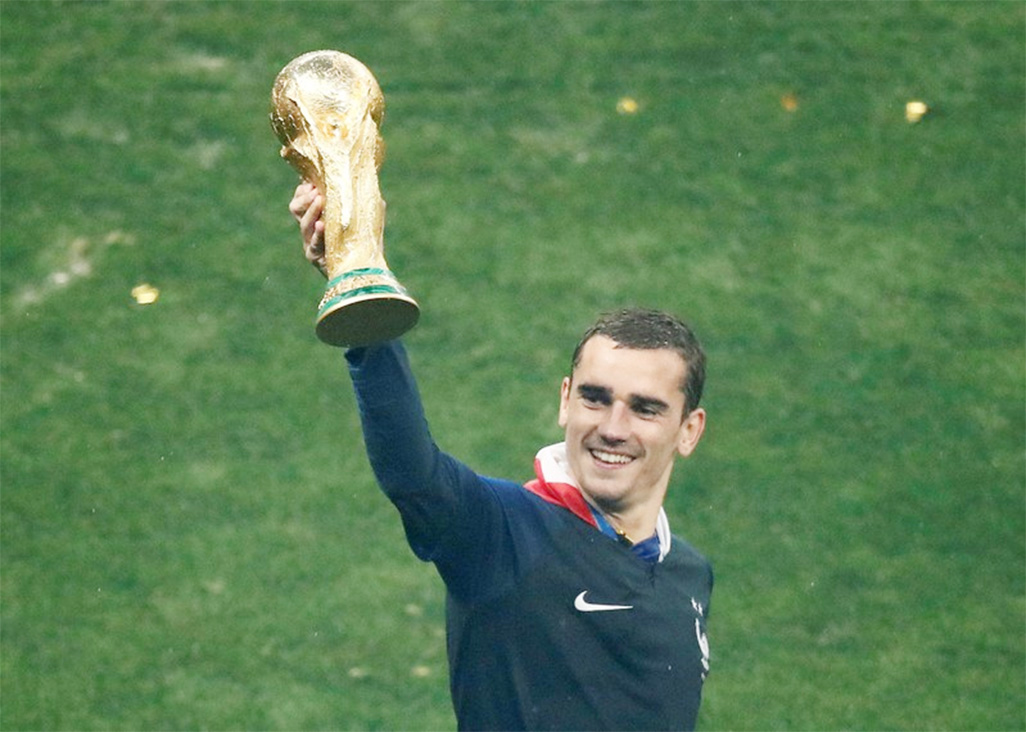 image Griezmann announces shock retirement from French team