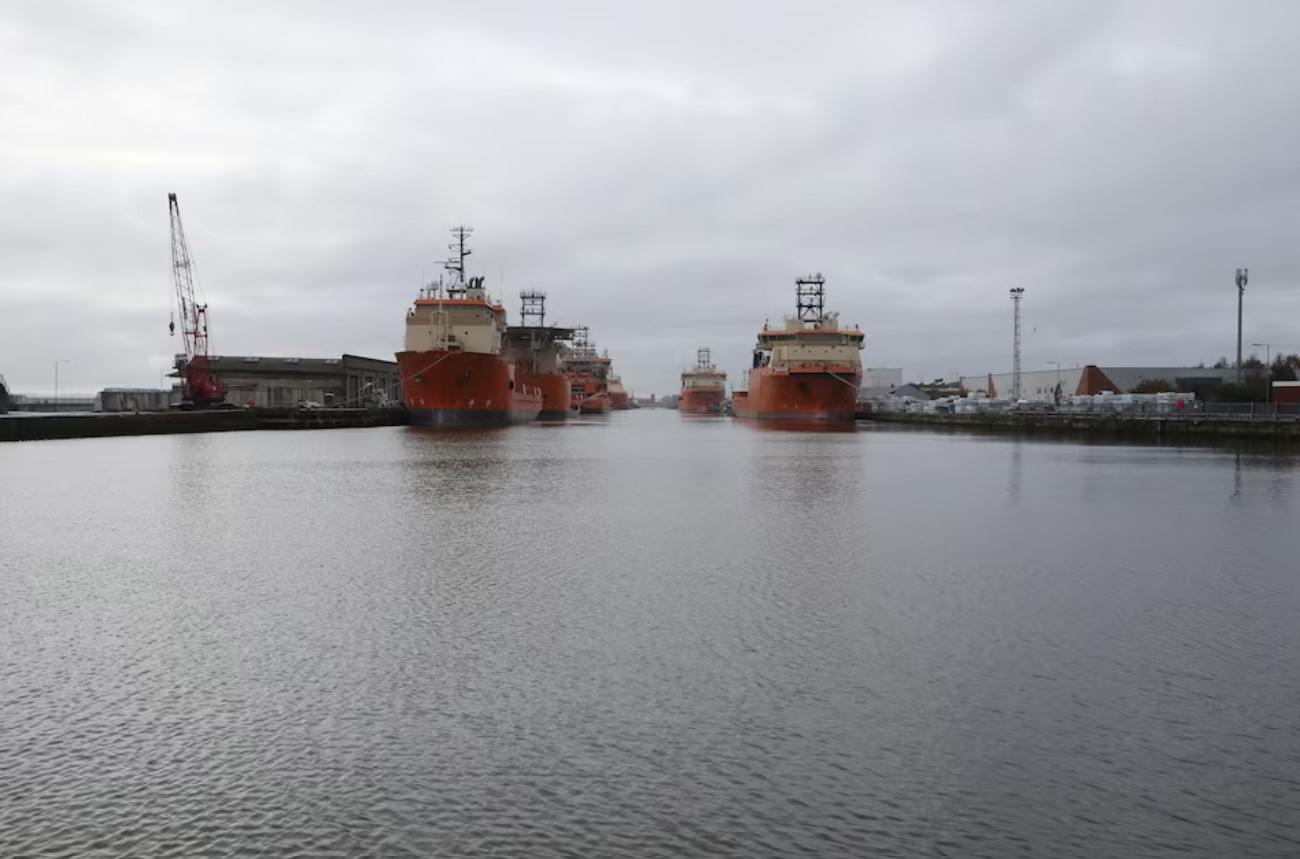 image UK tax on North Sea oil may cut revenue by £12 billion, group warns