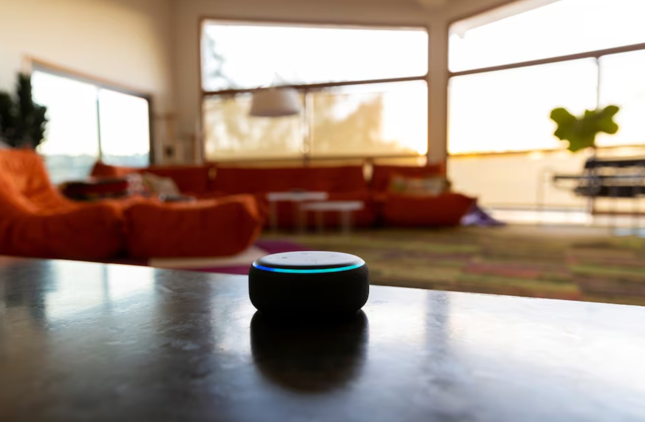 image Ask Claude: Amazon turns to Anthropic&#8217;s AI for Alexa revamp