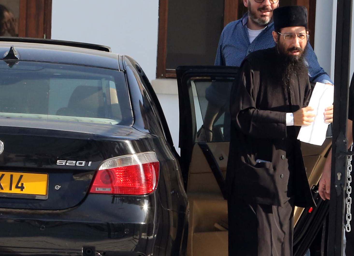 image Expert tilts the scales in monks’ case