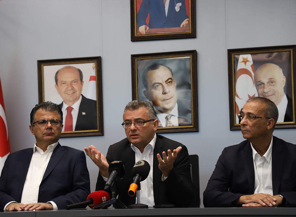 image Erhurman travels to New York amid Tatar criticism