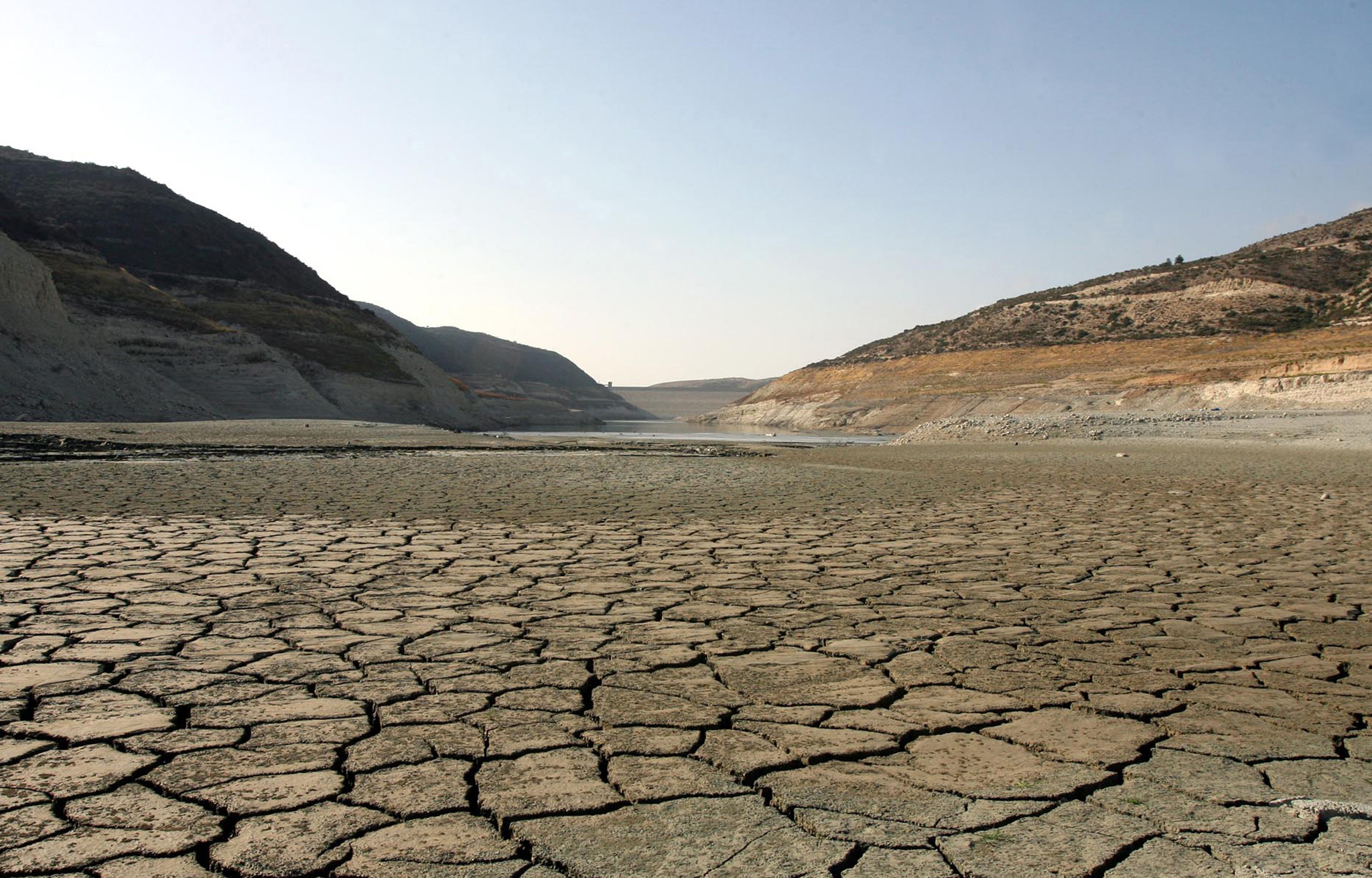 image Water crisis: wise action needed to avoid a grim future 