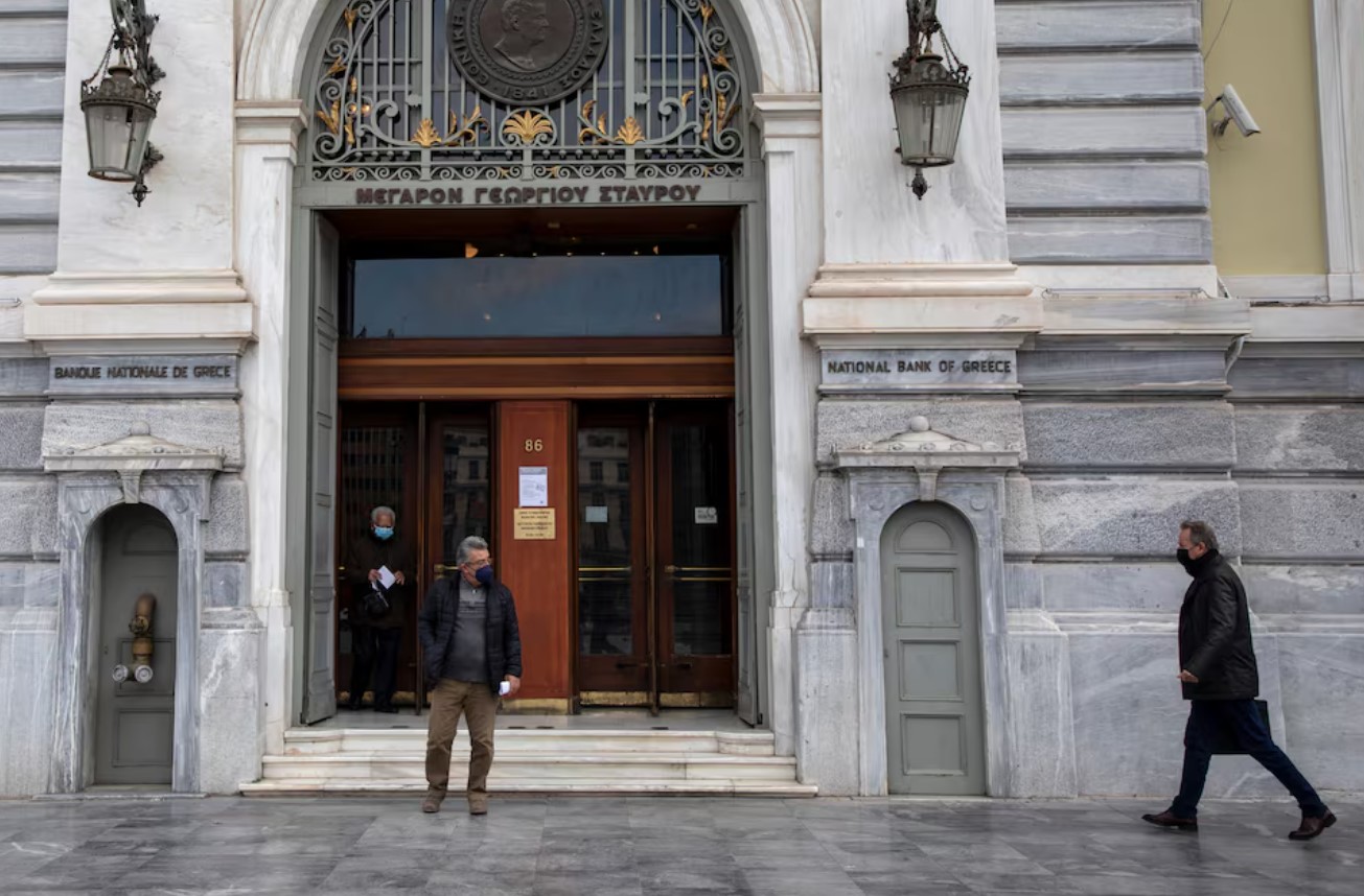 image Greek bank stocks show promising growth potential, analysts say
