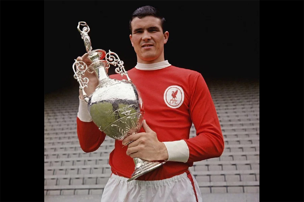 image Former Liverpool skipper Yeats dies aged 86